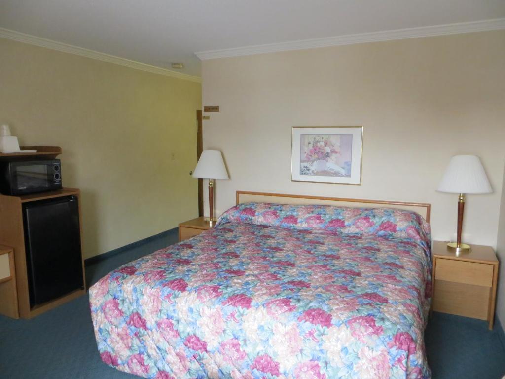 Homestyle Inn And Suites 斯普林菲尔德 客房 照片